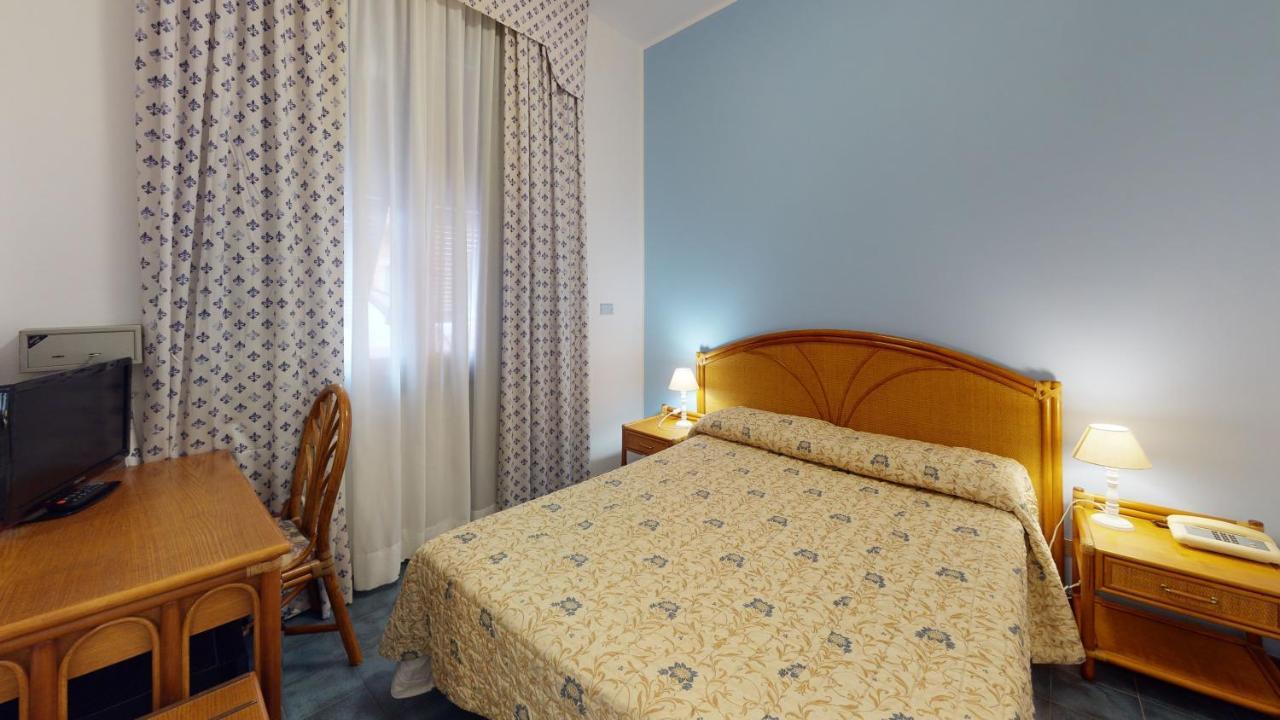 Hotel Zunino Spotorno Exteriör bild